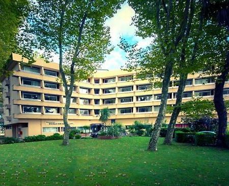 Dax Hotel Екстериор снимка