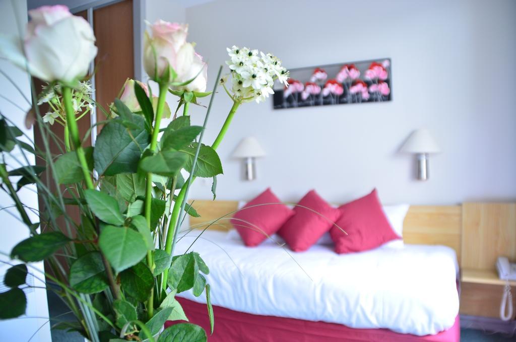 Dax Hotel Екстериор снимка