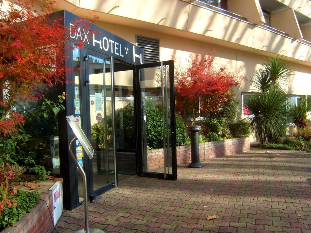 Dax Hotel Екстериор снимка