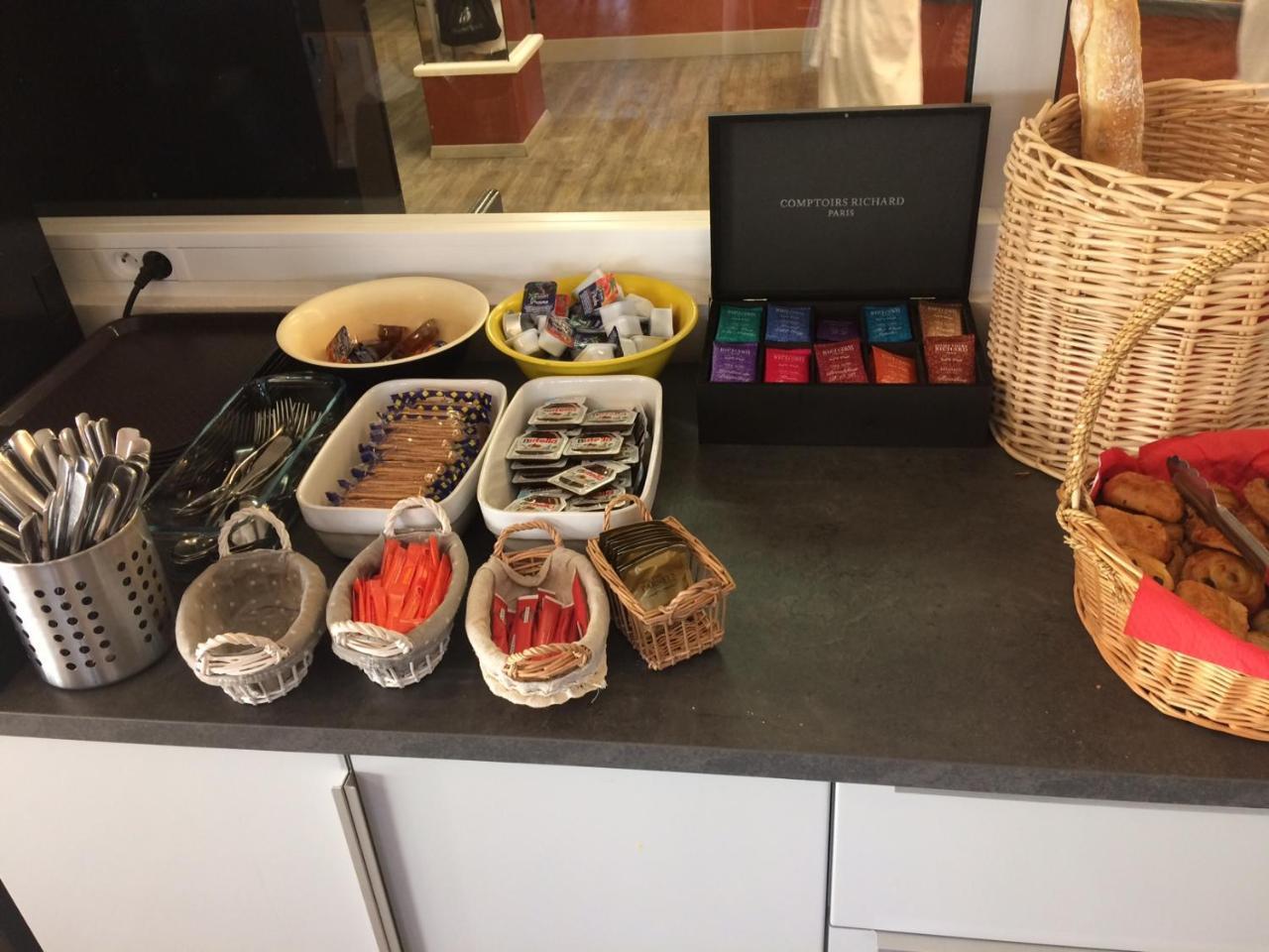 Dax Hotel Екстериор снимка