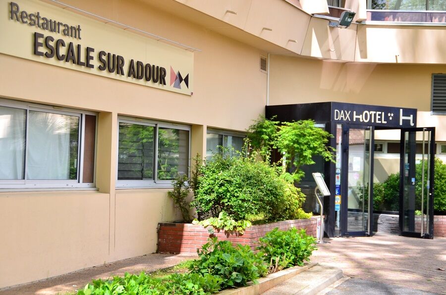 Dax Hotel Екстериор снимка