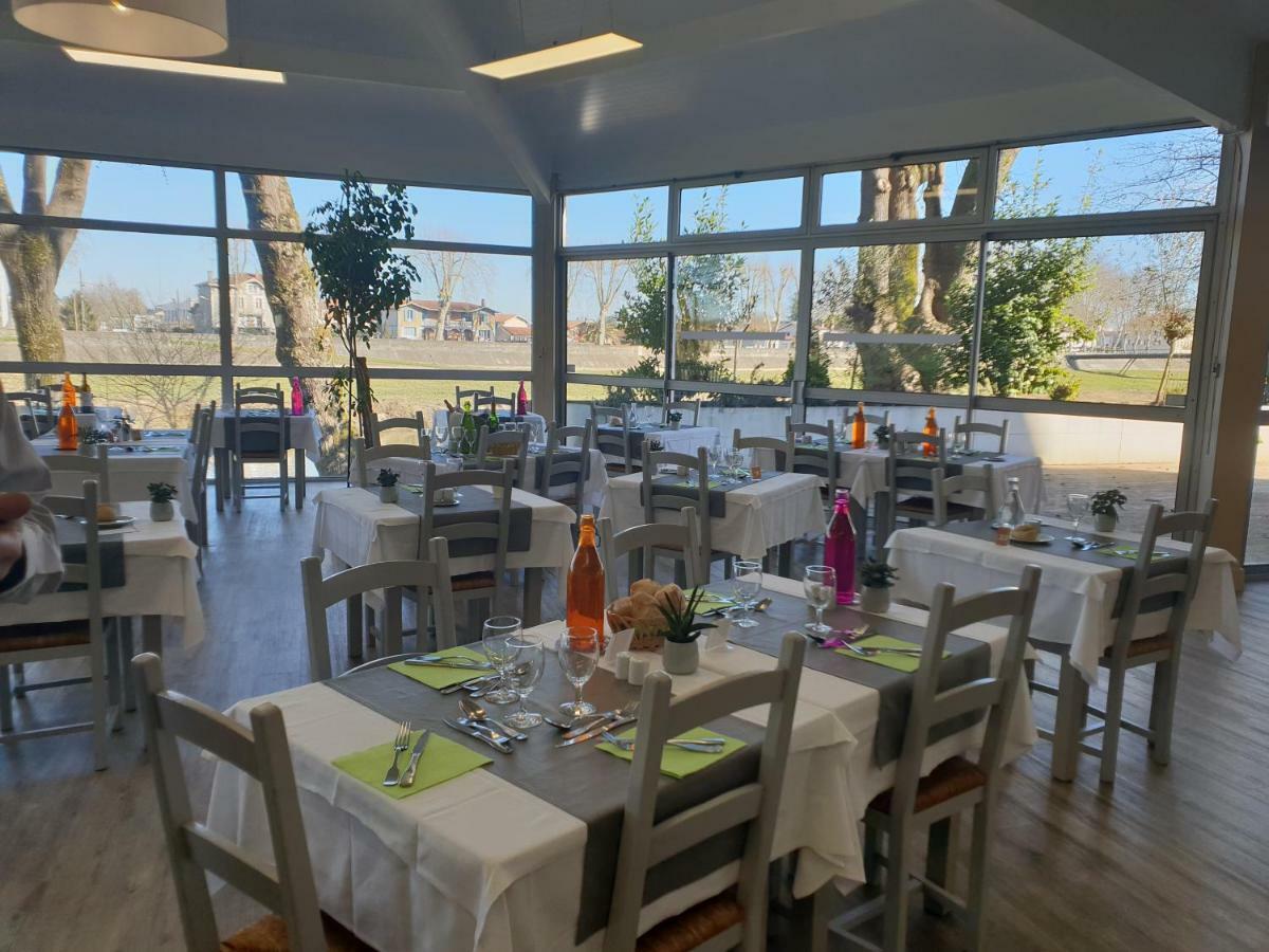 Dax Hotel Екстериор снимка